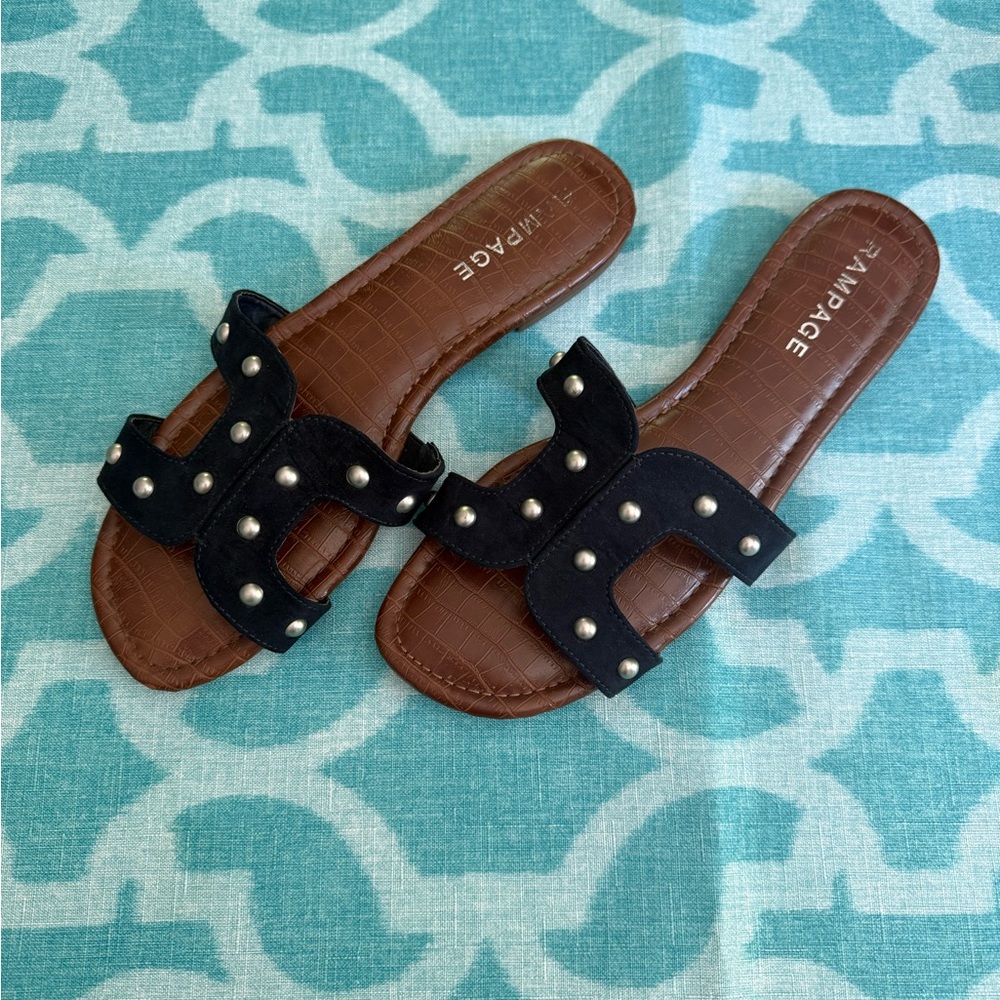 Rampage Women’s Black and Brown Sandals